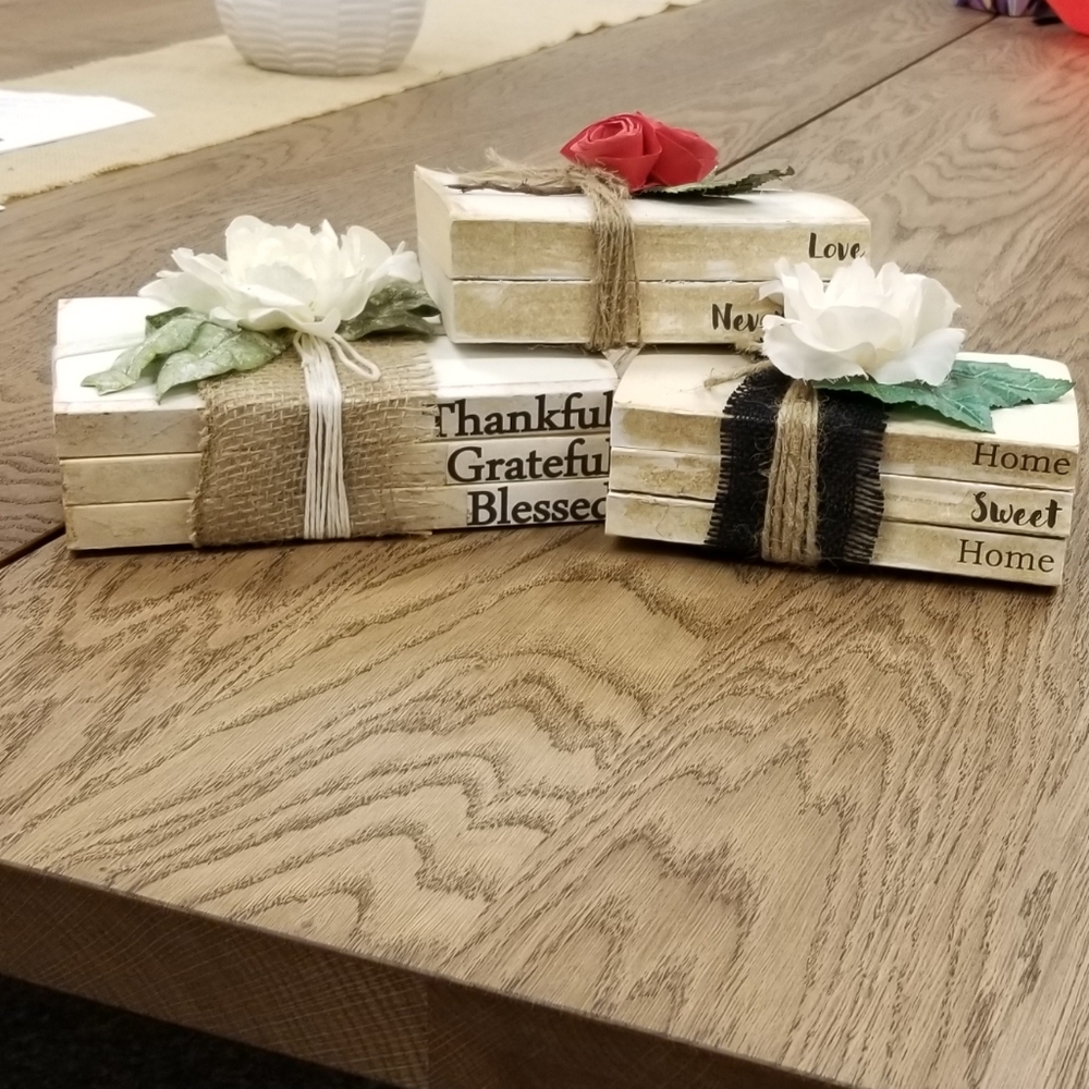 🌹HP🌹Farmhouse decorating book bundle